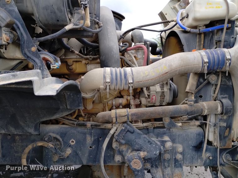 image for item DK8770 2004 Sterling LT9500  ready mix truck