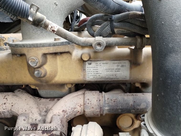 image for item DK8770 2004 Sterling LT9500  ready mix truck