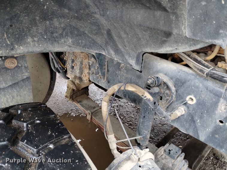 image for item DK8770 2004 Sterling LT9500  ready mix truck