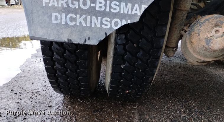 image for item DK8770 2004 Sterling LT9500  ready mix truck