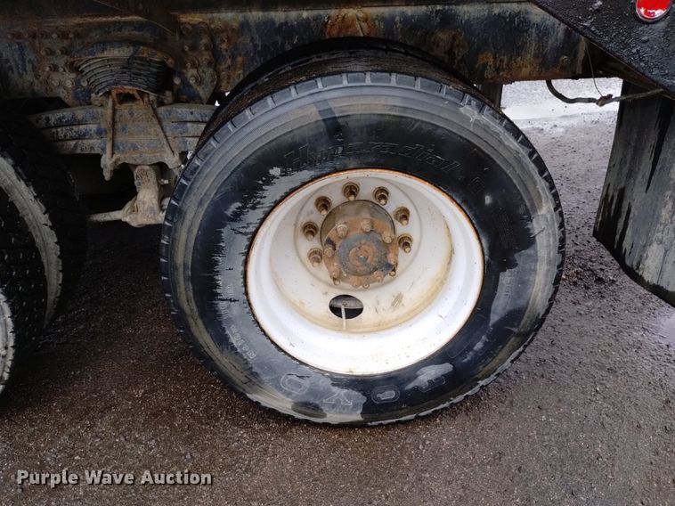 image for item DK8770 2004 Sterling LT9500  ready mix truck