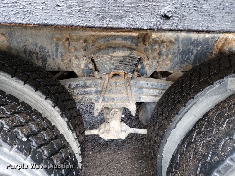 image for item DK8770 2004 Sterling LT9500  ready mix truck