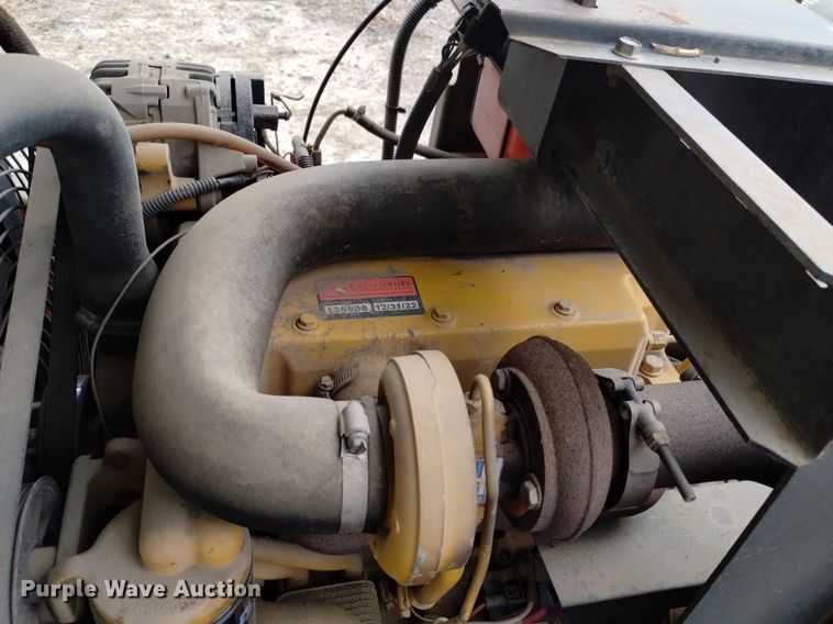 image for item DK8772 Sullair 185JD  air compressor