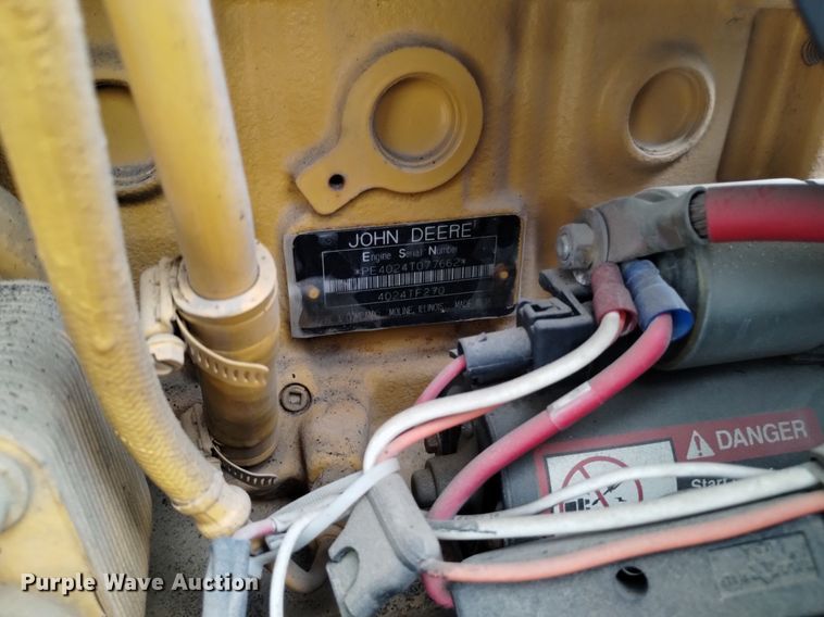 image for item DK8772 Sullair 185JD  air compressor