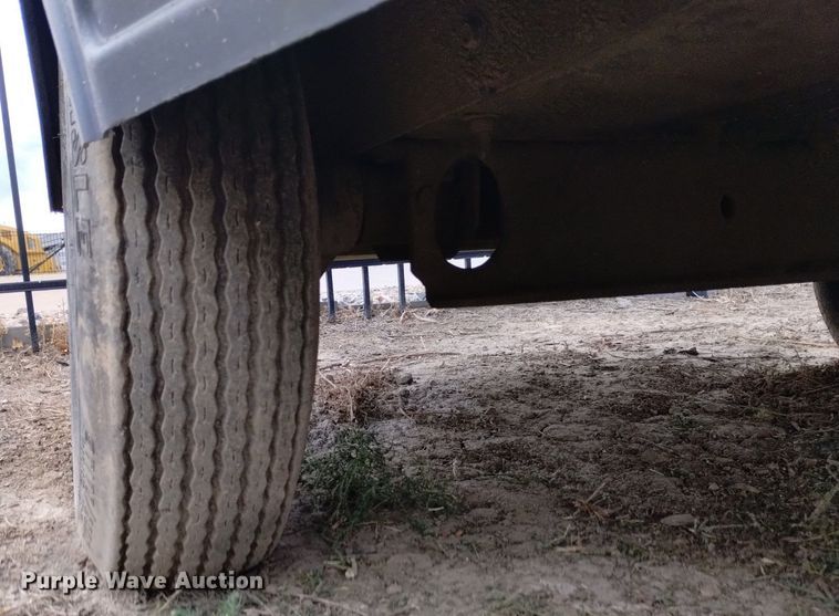 image for item DK8772 Sullair 185JD  air compressor