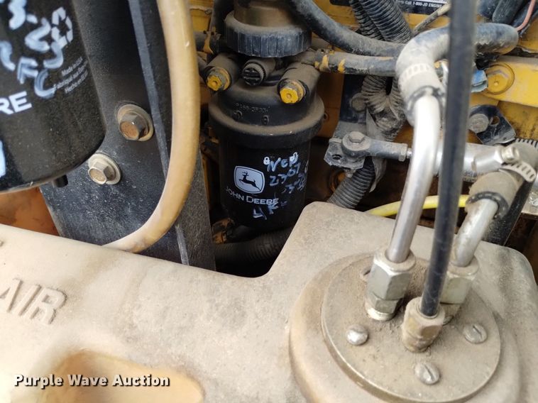 image for item DK8773 Sullair 185JD  air compressor