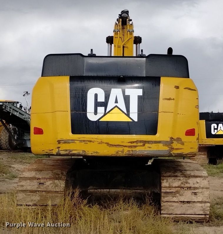 image for item DK8774 2017 Caterpillar 349FL  excavator