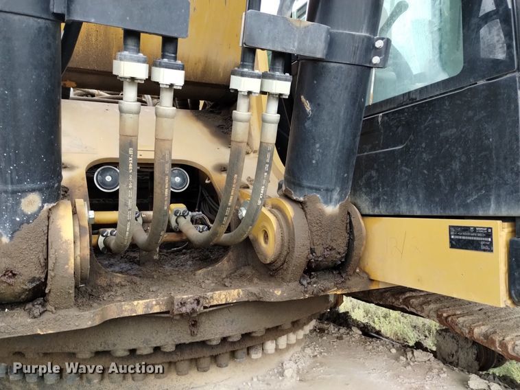 image for item DK8774 2017 Caterpillar 349FL  excavator