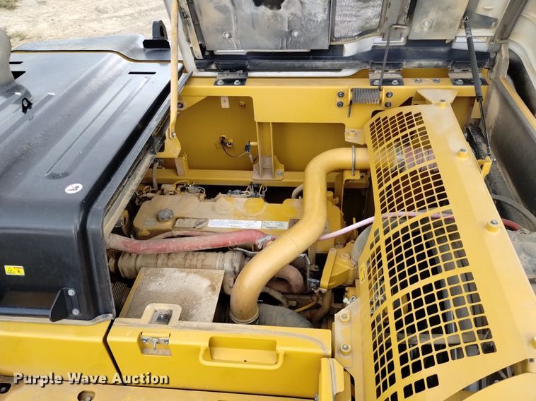 image for item DK8774 2017 Caterpillar 349FL  excavator