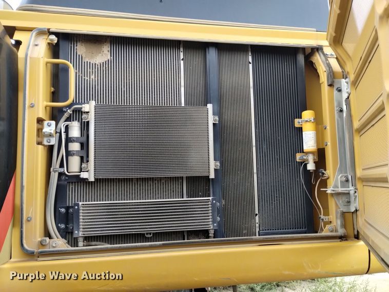 image for item DK8774 2017 Caterpillar 349FL  excavator