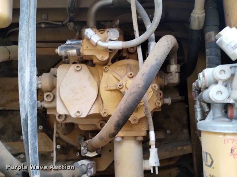 image for item DK8774 2017 Caterpillar 349FL  excavator