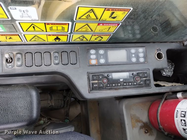 image for item DK8774 2017 Caterpillar 349FL  excavator