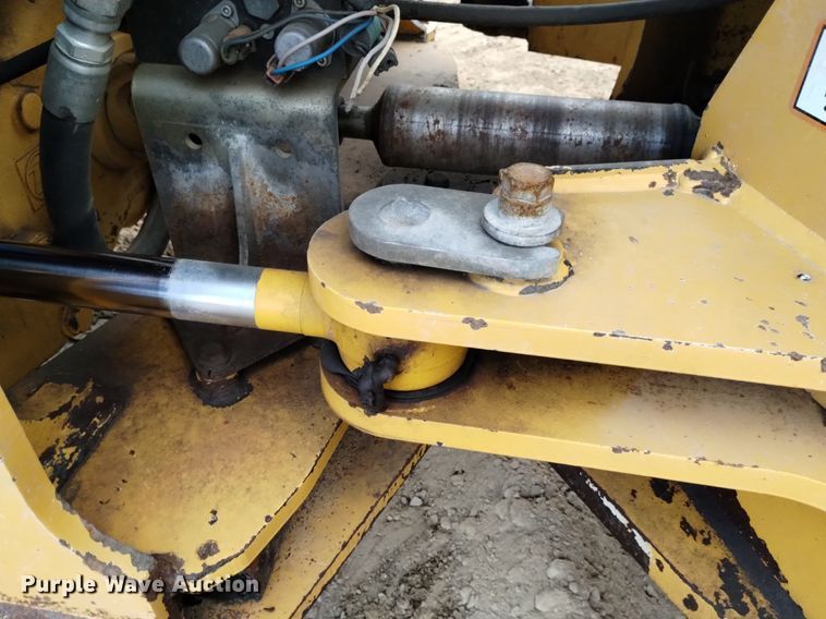 image for item DK8775 2011 John Deere 624K  wheel loader