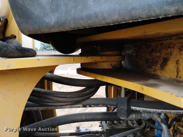 image for item DK8775 2011 John Deere 624K  wheel loader