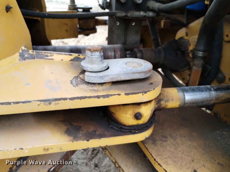 image for item DK8775 2011 John Deere 624K  wheel loader