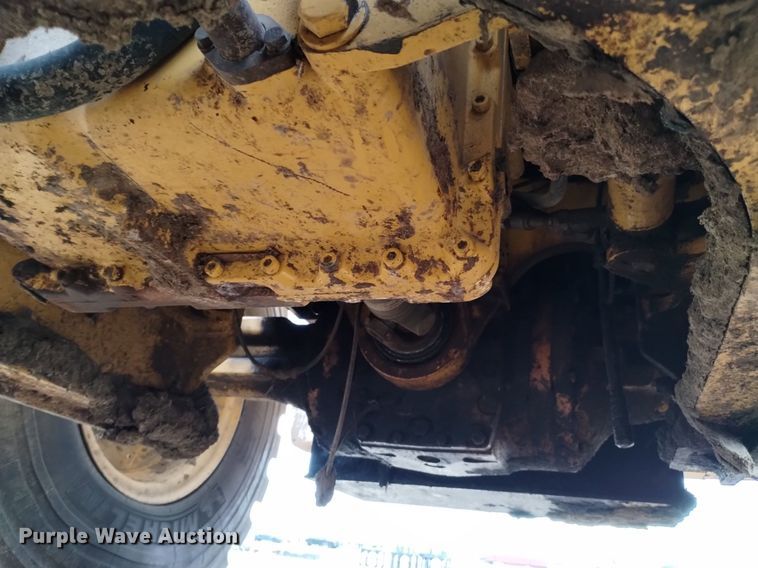 image for item DK8775 2011 John Deere 624K  wheel loader