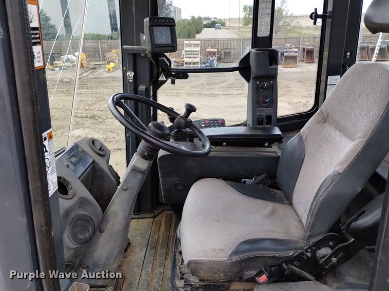 image for item DK8775 2011 John Deere 624K  wheel loader