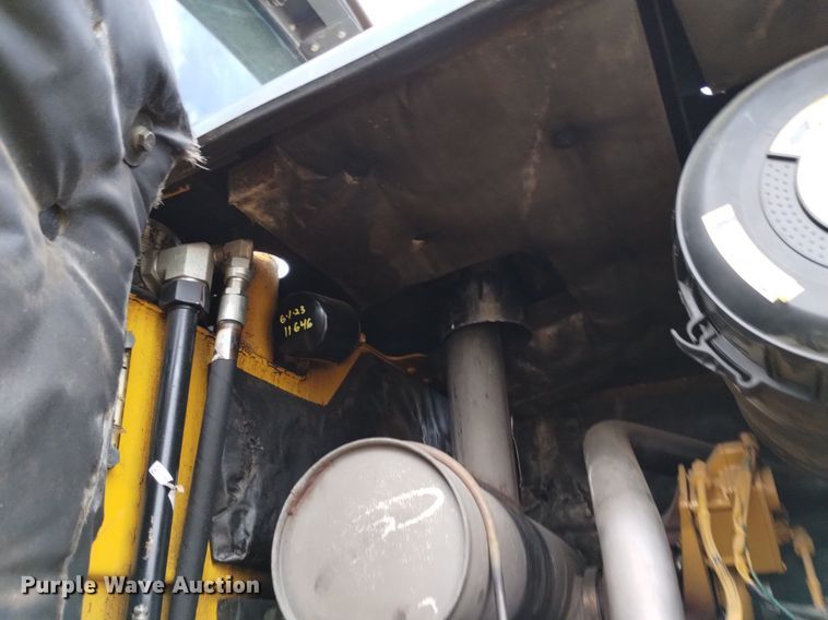 image for item DK8775 2011 John Deere 624K  wheel loader