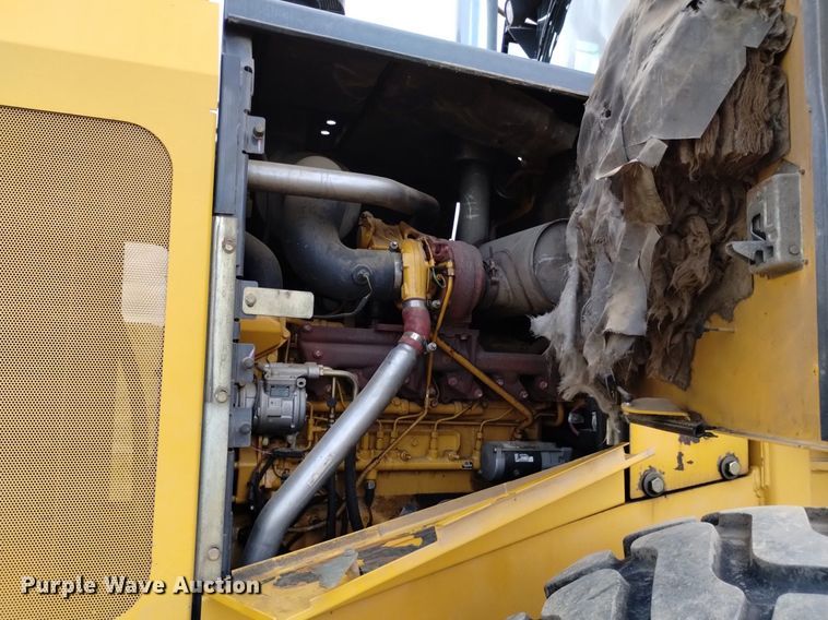 image for item DK8775 2011 John Deere 624K  wheel loader