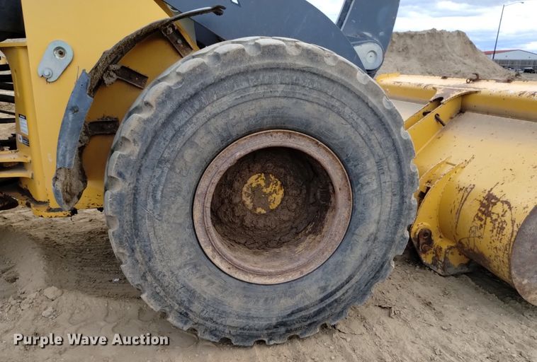 image for item DK8775 2011 John Deere 624K  wheel loader