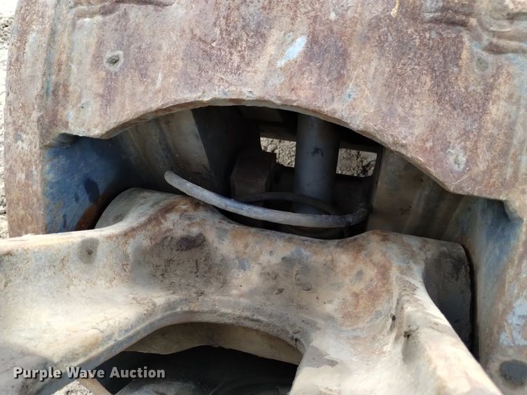 image for item DK8776 2015 John Deere 470G LC  excavator