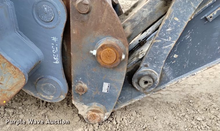 image for item DK8776 2015 John Deere 470G LC  excavator