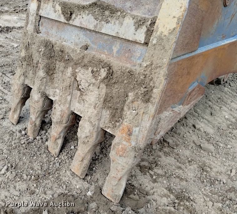 image for item DK8776 2015 John Deere 470G LC  excavator