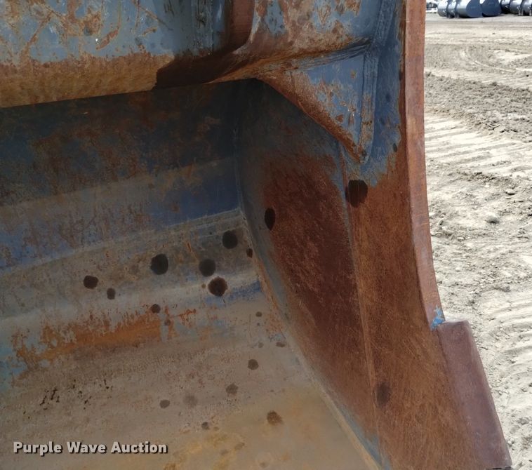 image for item DK8776 2015 John Deere 470G LC  excavator