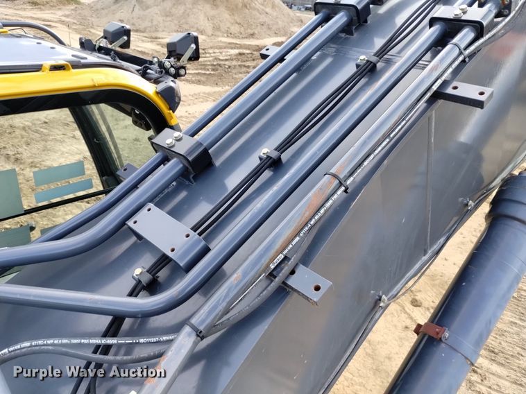 image for item DK8776 2015 John Deere 470G LC  excavator