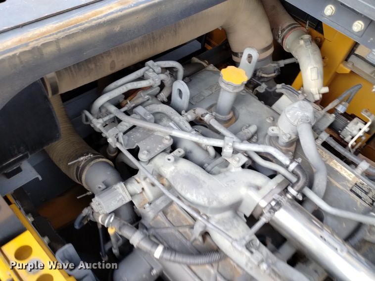 image for item DK8776 2015 John Deere 470G LC  excavator