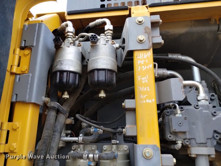 image for item DK8776 2015 John Deere 470G LC  excavator