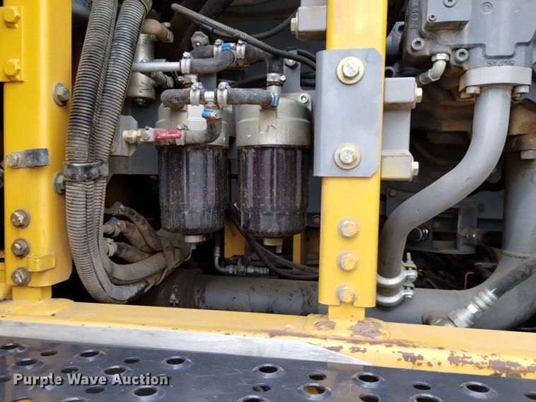 image for item DK8776 2015 John Deere 470G LC  excavator