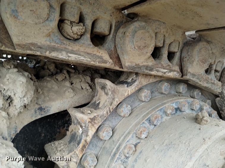 image for item DK8776 2015 John Deere 470G LC  excavator