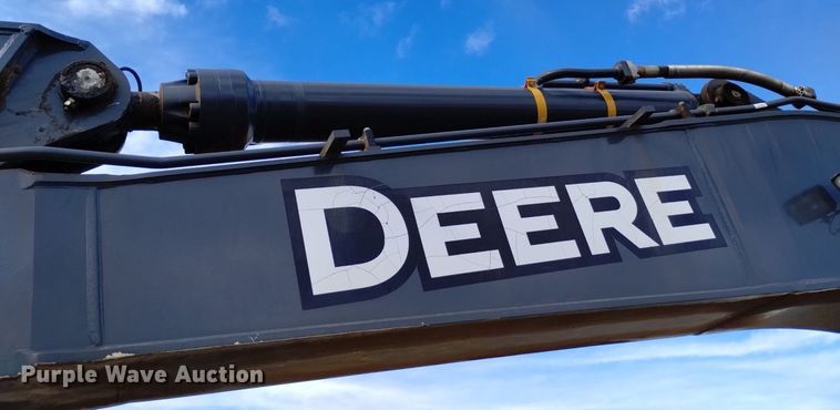 image for item DK8777 2015 John Deere 470G LC  excavator