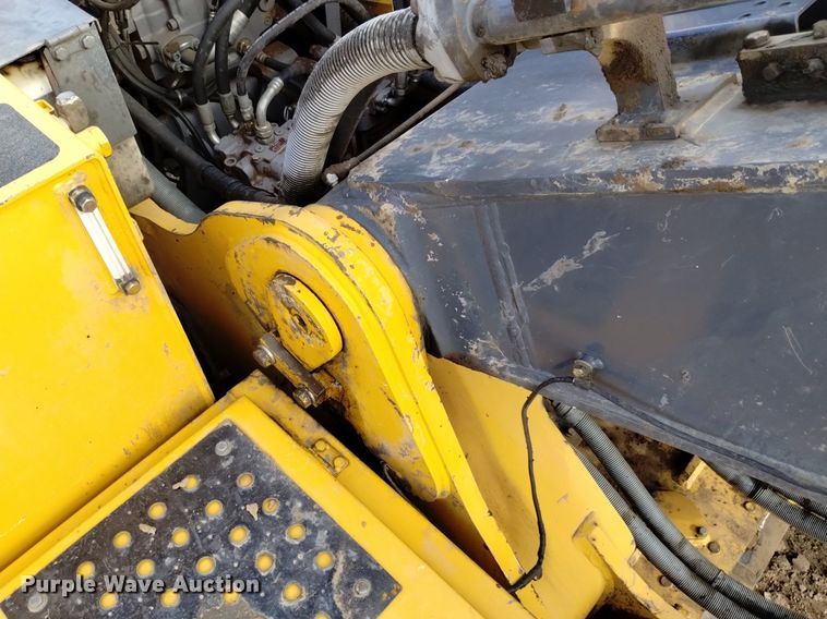 image for item DK8777 2015 John Deere 470G LC  excavator