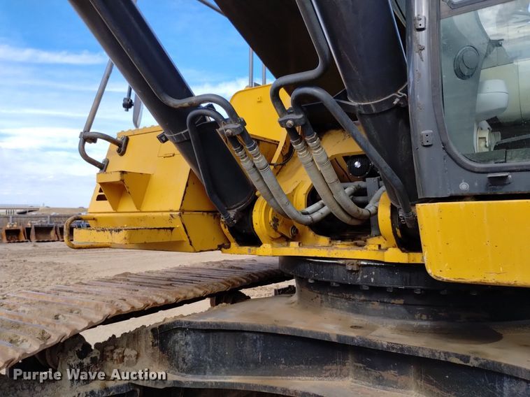 image for item DK8777 2015 John Deere 470G LC  excavator