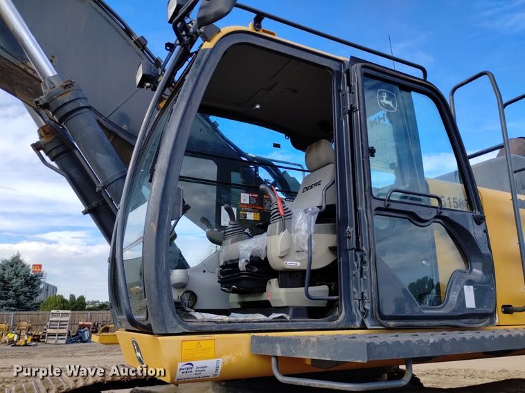 image for item DK8777 2015 John Deere 470G LC  excavator