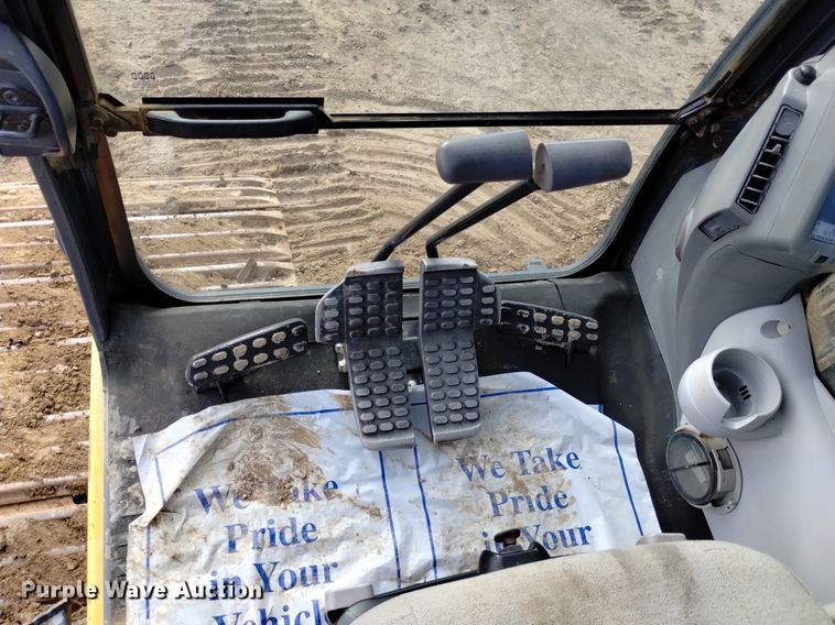 image for item DK8777 2015 John Deere 470G LC  excavator