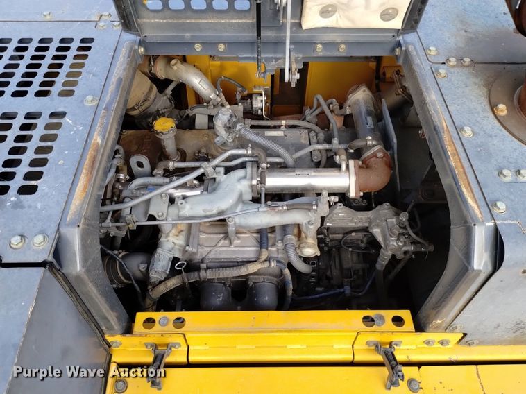 image for item DK8777 2015 John Deere 470G LC  excavator