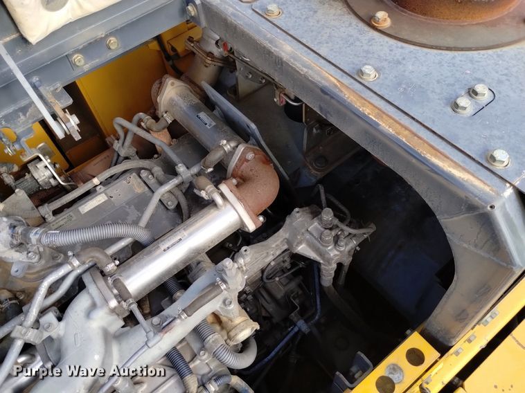 image for item DK8777 2015 John Deere 470G LC  excavator