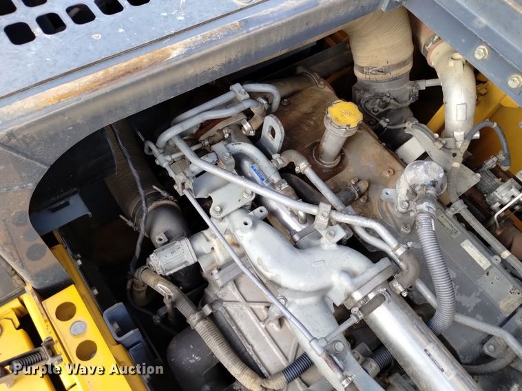 image for item DK8777 2015 John Deere 470G LC  excavator