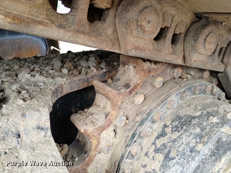 image for item DK8777 2015 John Deere 470G LC  excavator