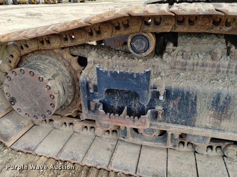 image for item DK8777 2015 John Deere 470G LC  excavator