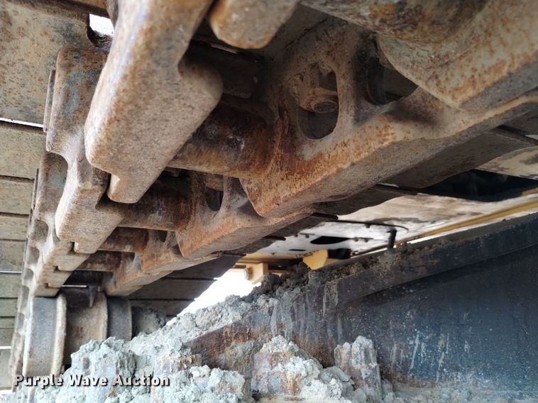 image for item DK8777 2015 John Deere 470G LC  excavator