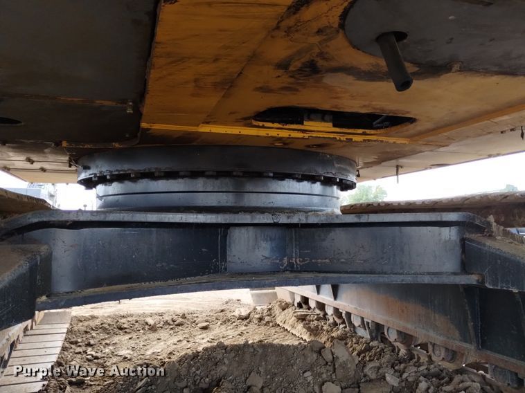 image for item DK8777 2015 John Deere 470G LC  excavator