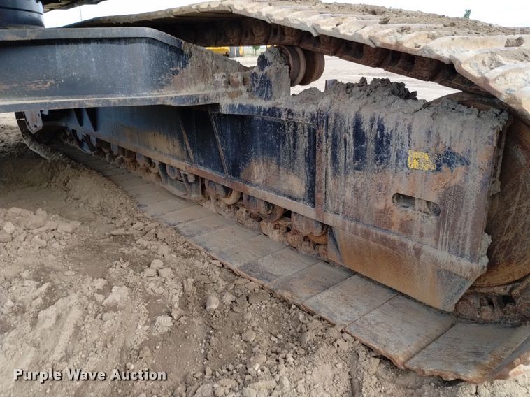 image for item DK8777 2015 John Deere 470G LC  excavator