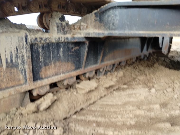 image for item DK8777 2015 John Deere 470G LC  excavator