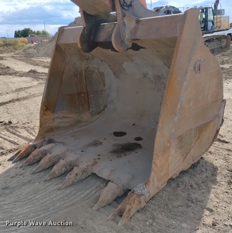 image for item DK8778 2013 Hitachi ZX470LC-5B  excavator