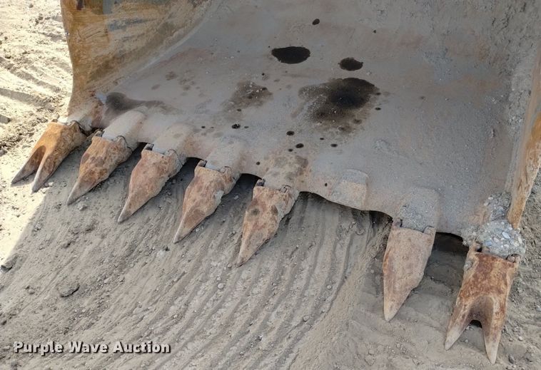 image for item DK8778 2013 Hitachi ZX470LC-5B  excavator