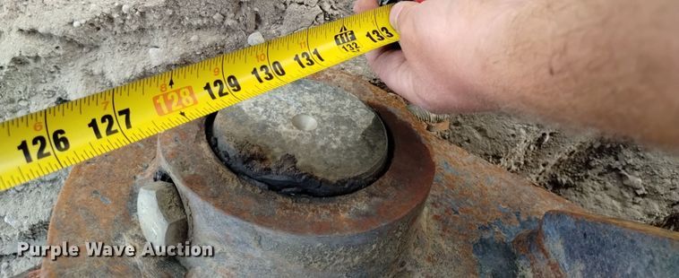 image for item DK8778 2013 Hitachi ZX470LC-5B  excavator